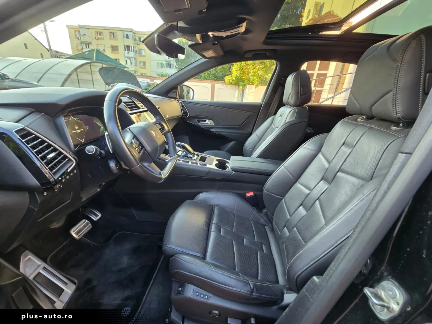 DS Automobiles DS7 Crossback Louvre E-TENSE 4X4