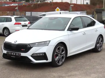 SKODA Octavia RS HeadUp Standheizg 4xSitzheizg CarPlay