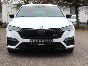 SKODA Octavia RS HeadUp Standheizg 4xSitzheizg CarPlay