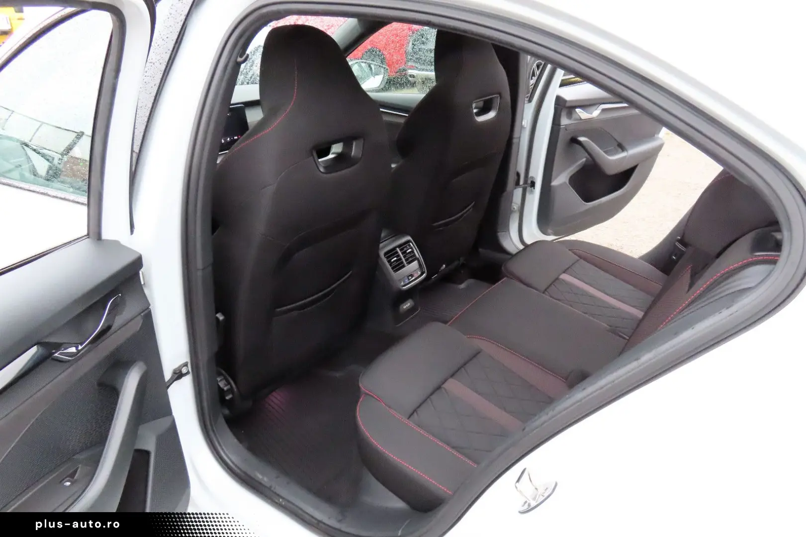 SKODA Octavia RS HeadUp Standheizg 4xSitzheizg CarPlay