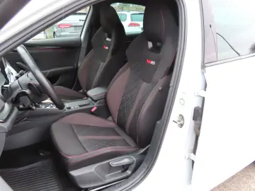 SKODA Octavia RS HeadUp Standheizg 4xSitzheizg CarPlay