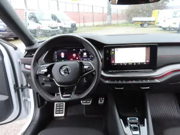 SKODA Octavia RS HeadUp Standheizg 4xSitzheizg CarPlay