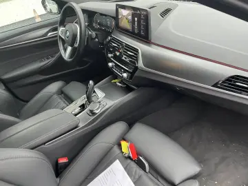 BMW 530 d xDrive M-SPORT PRO Laser HuD ACC  Memory