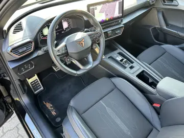 CUPRA Formentor VZ 4Drive 2.0 TSI DSG Kamera Beats DCC