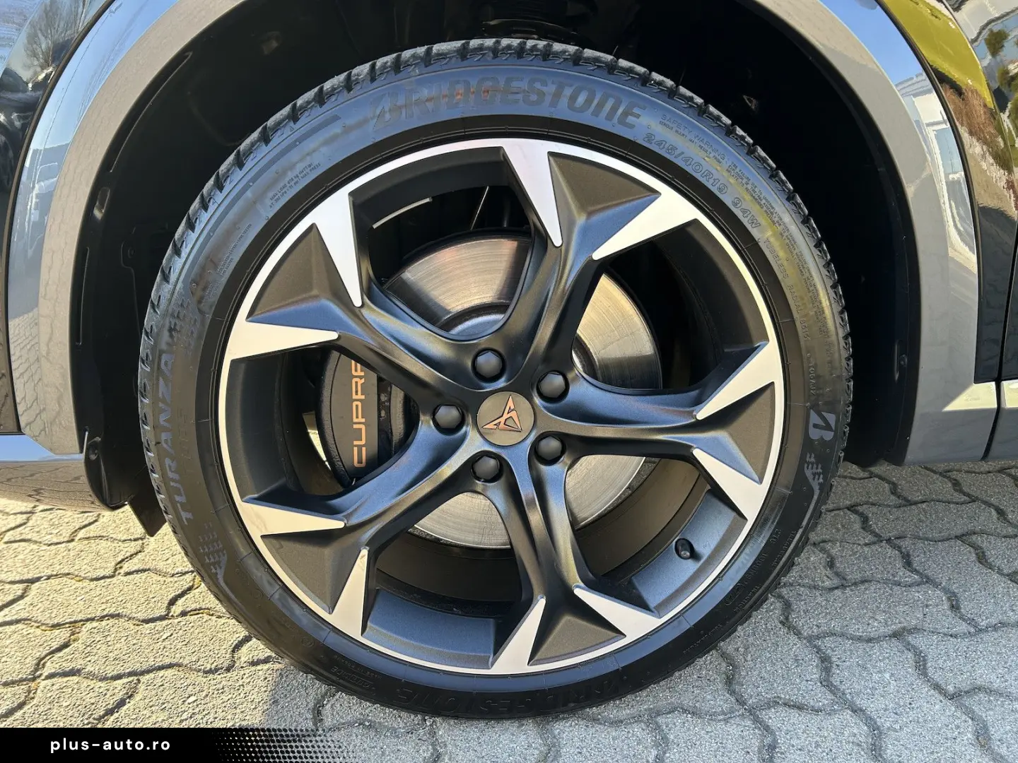 CUPRA Formentor VZ 4Drive 2.0 TSI DSG Kamera Beats DCC