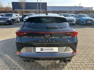 CUPRA Formentor VZ 4Drive 2.0 TSI DSG Kamera Beats DCC
