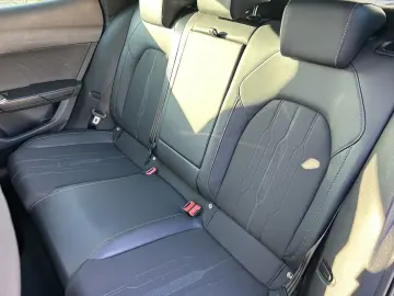 CUPRA Formentor VZ 4Drive 2.0 TSI DSG Kamera Beats DCC