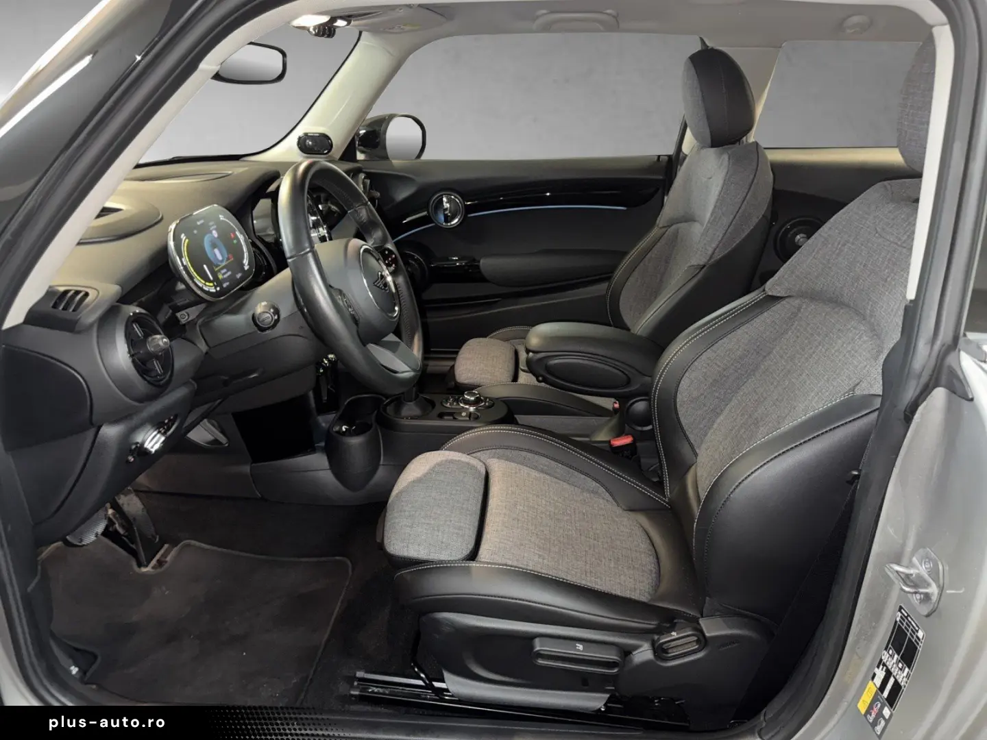 MINI Cooper SE Classic RFK Pano HiFi HUD