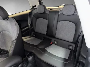 MINI Cooper SE Classic RFK Pano HiFi HUD