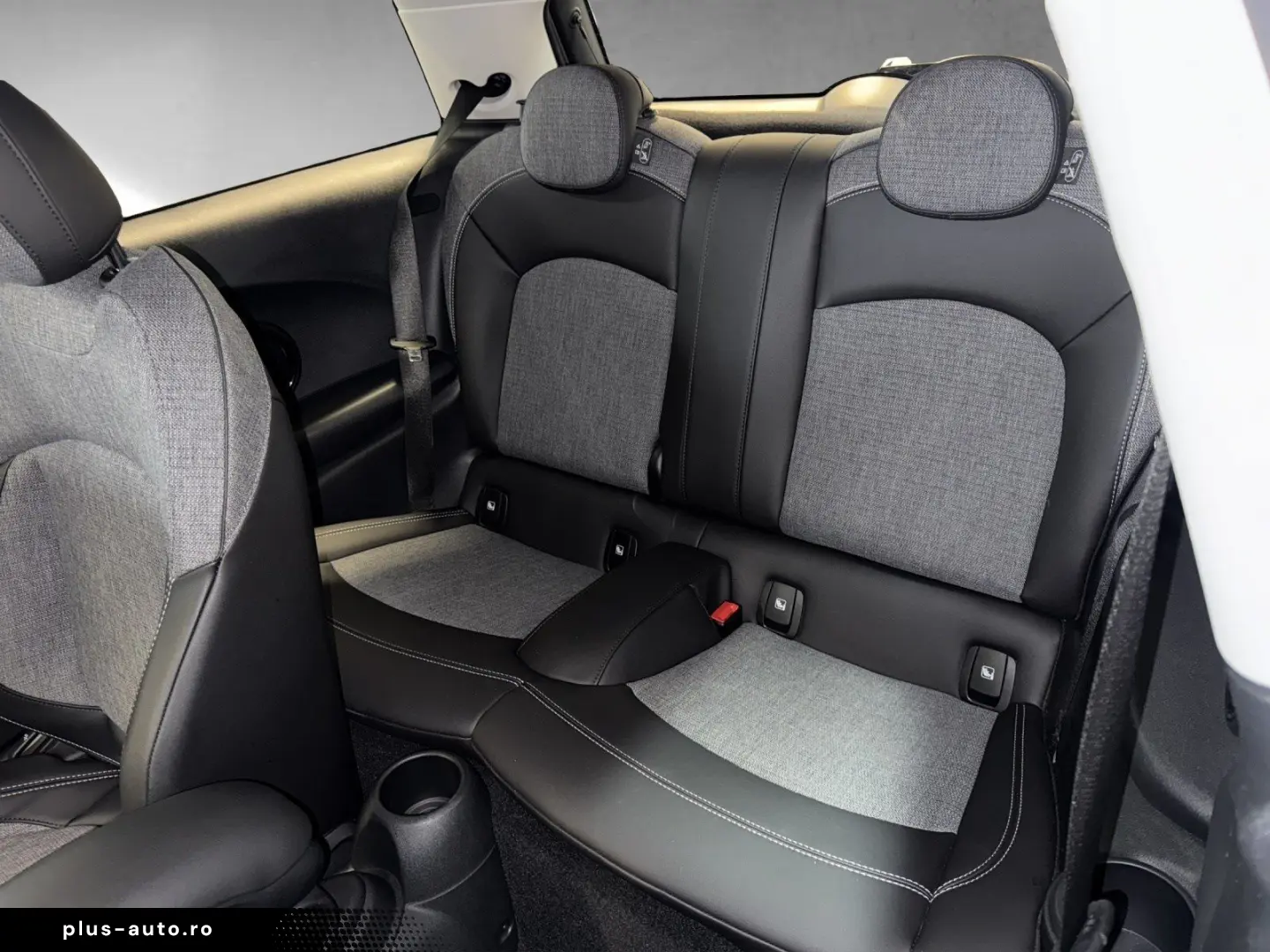 MINI Cooper SE Classic RFK Pano HiFi HUD