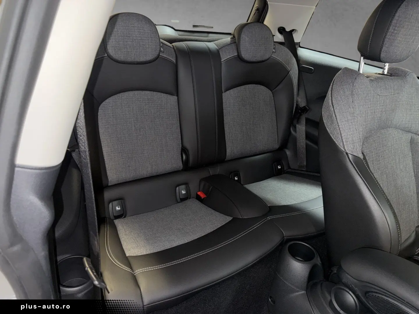 MINI Cooper SE Classic RFK Pano HiFi HUD