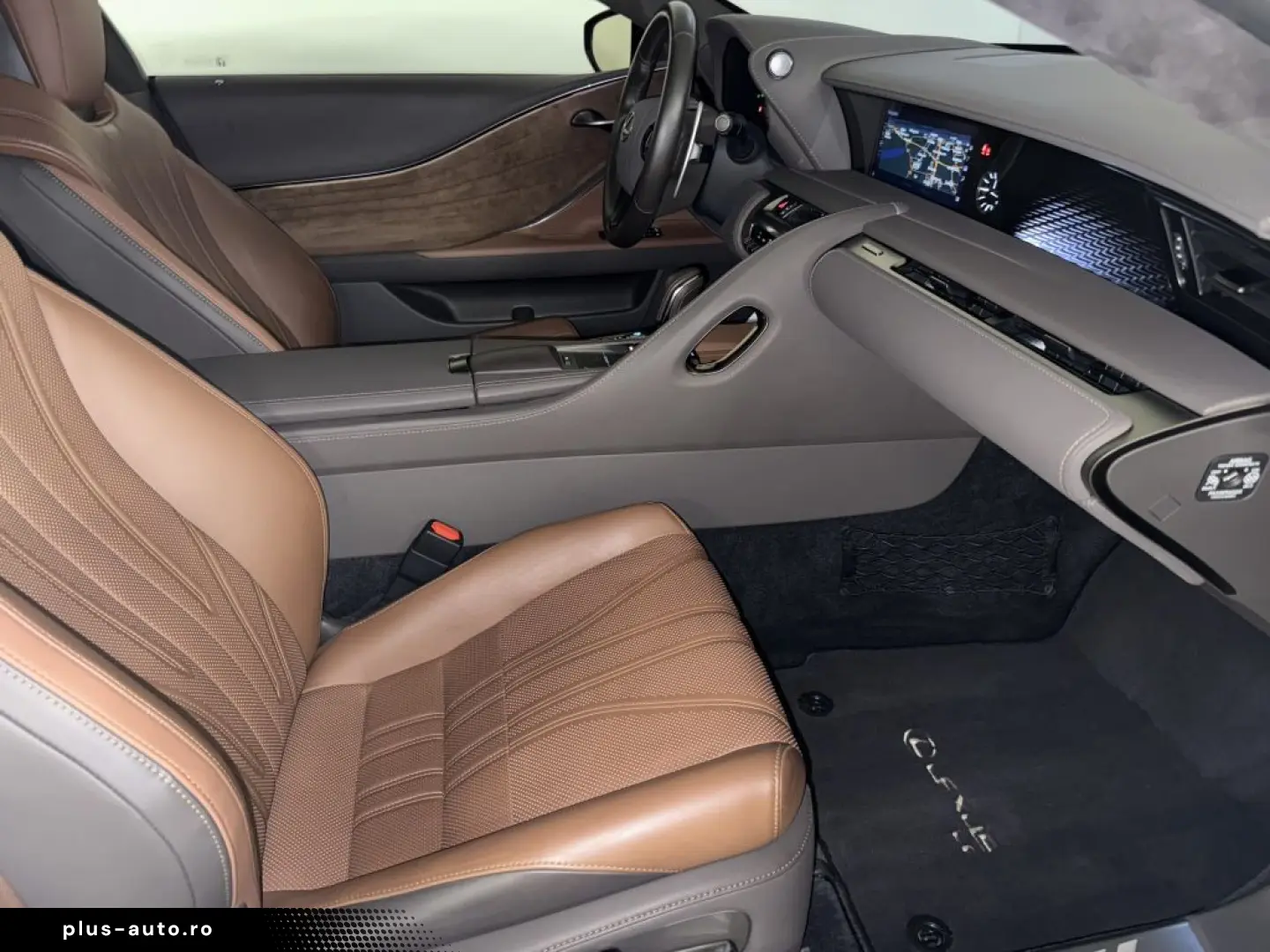 LEXUS LC 500 Club Edition Pano HUD Leder ACC MarkLev.