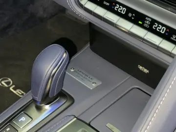 LEXUS LC 500 Cabrio Ultimate Edition HUD 360  MarkLevi