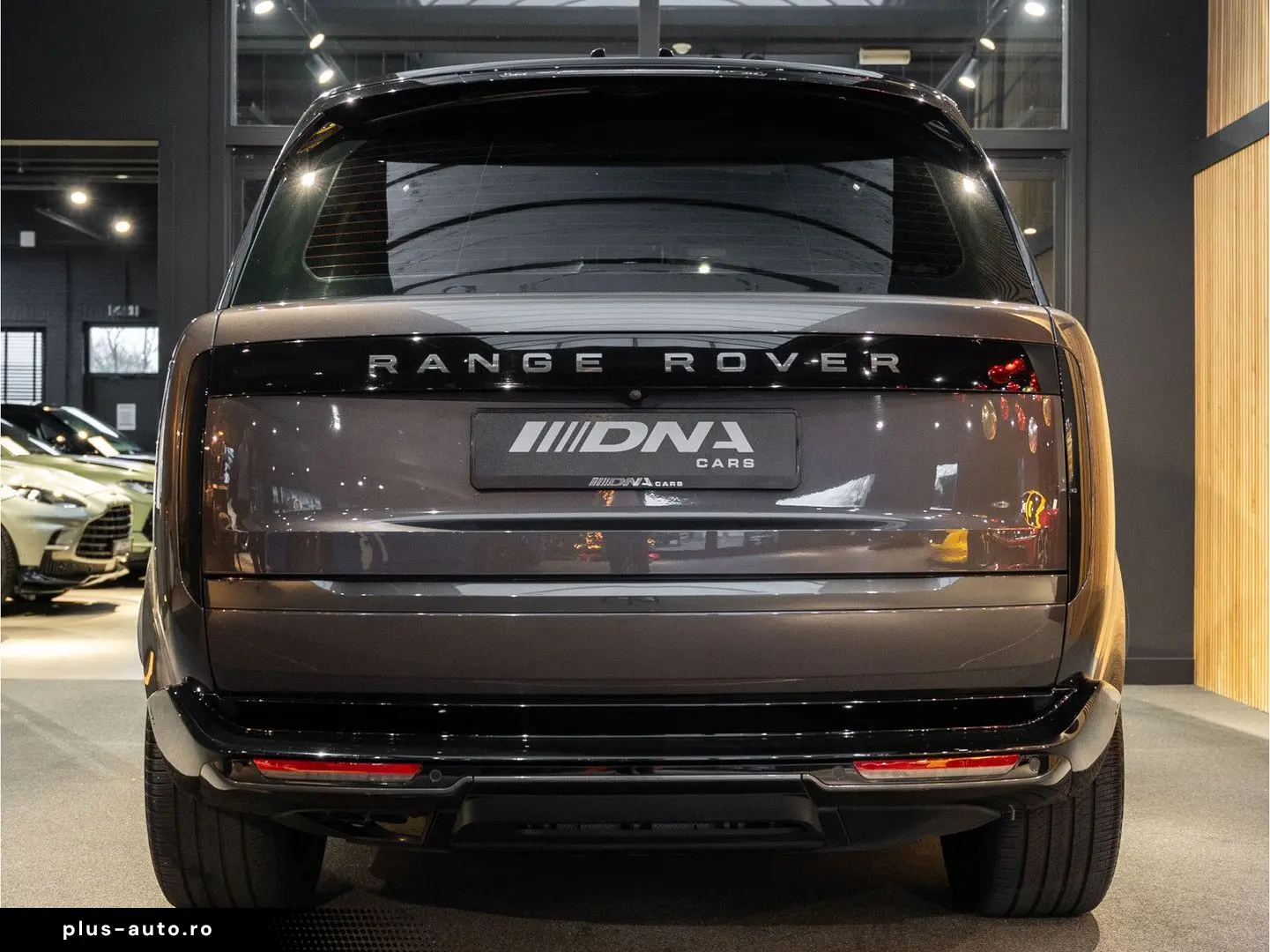 LAND ROVER Range Rover D350 LWB Autobiography Massage 3.0 D