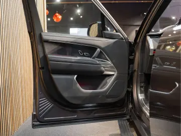 LAND ROVER Range Rover D350 LWB Autobiography Massage 3.0 D