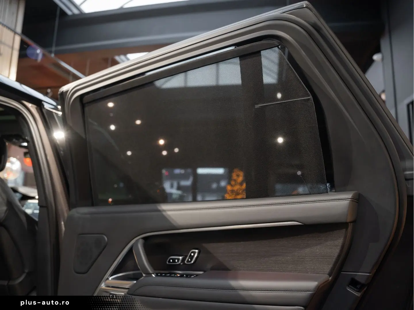 LAND ROVER Range Rover D350 LWB Autobiography Massage 3.0 D