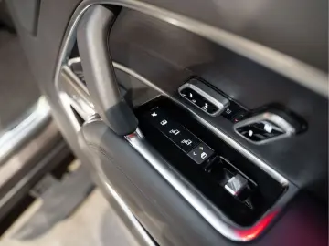 LAND ROVER Range Rover D350 LWB Autobiography Massage 3.0 D