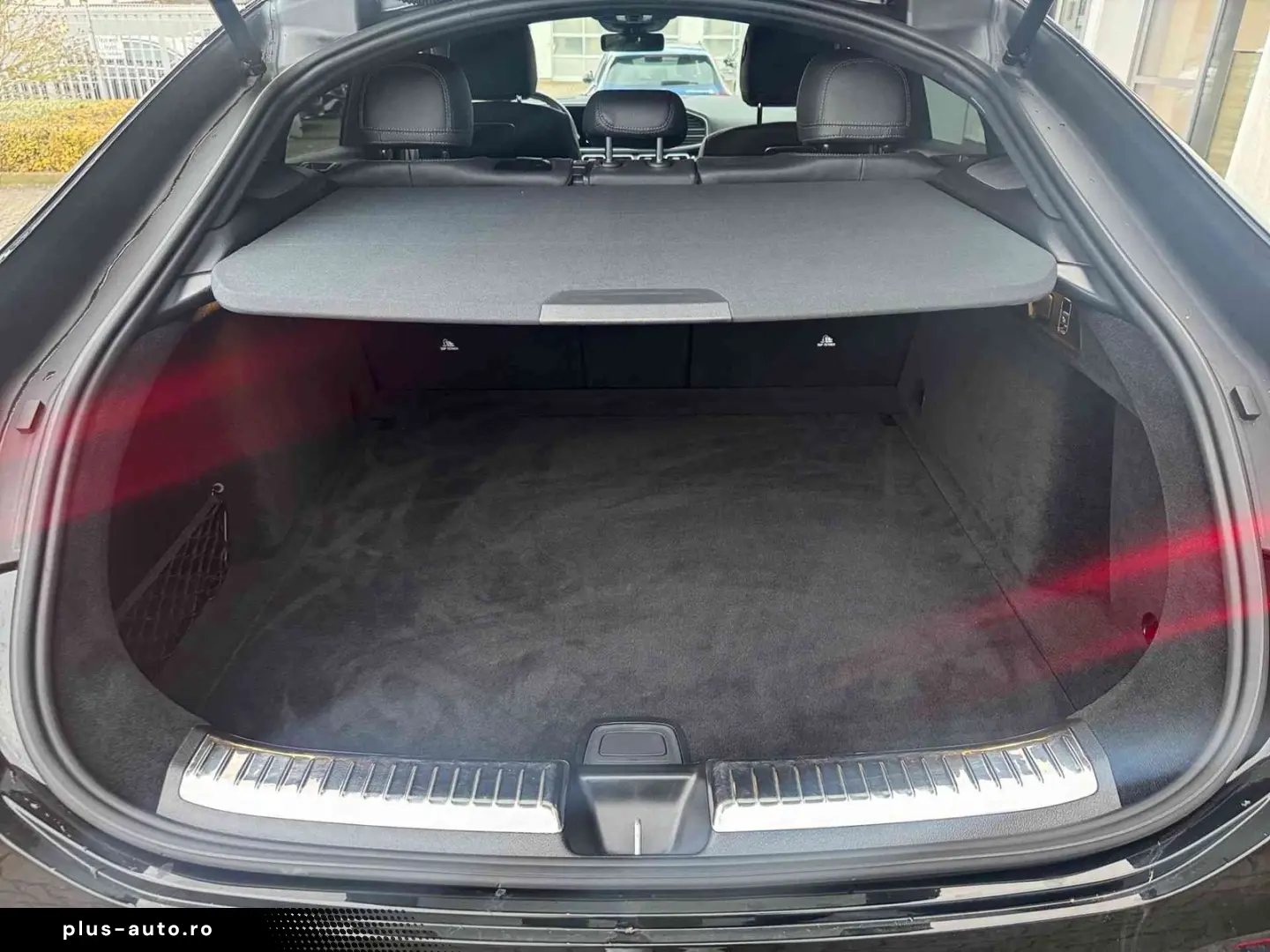 MERCEDES-BENZ GLE400d 4M AMG Burmester Ventilation Airmatic