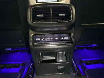 MERCEDES-BENZ GLE400d AMG Burmester 360 Ventilation