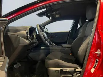 TOYOTA C-HR 2.0 Plug-in-Hybrid Teamplayer  Technik-Pake