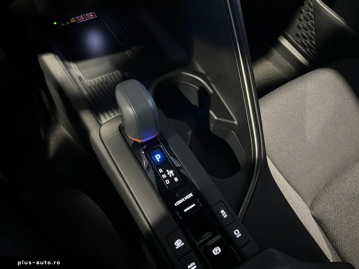 TOYOTA C-HR 2.0 Plug-in-Hybrid Teamplayer  Technik-Pake