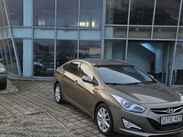 Hyundai I40