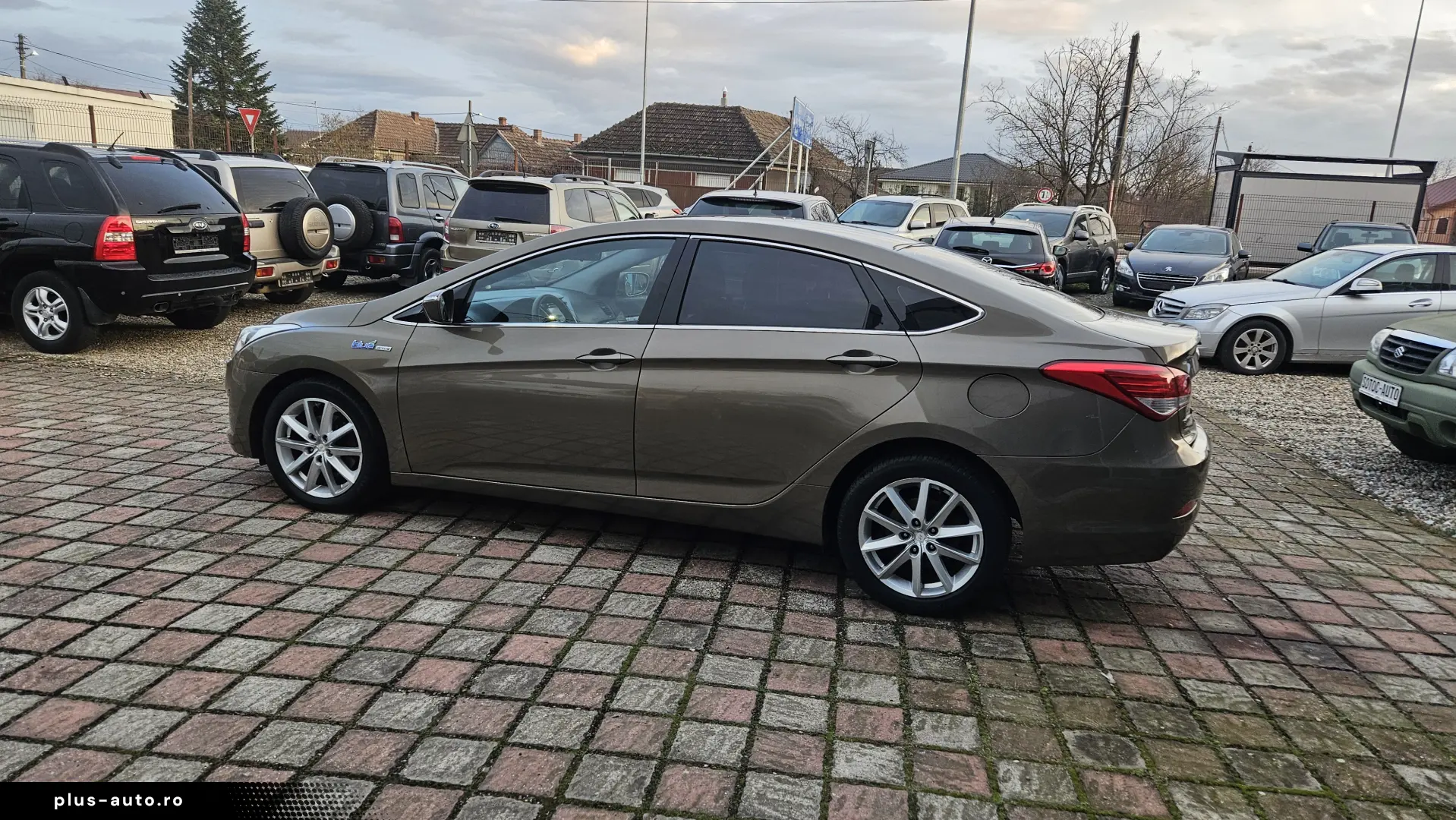 Hyundai I40