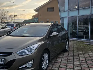Hyundai I40