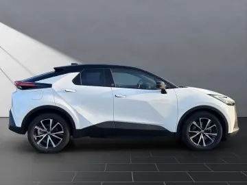 TOYOTA C-HR Plug-In Hybrid FWD Team D Technik Paket