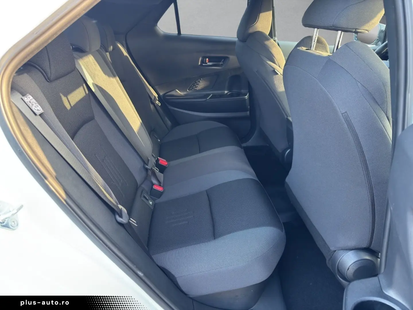 TOYOTA C-HR Plug-In Hybrid FWD Team D Technik Paket