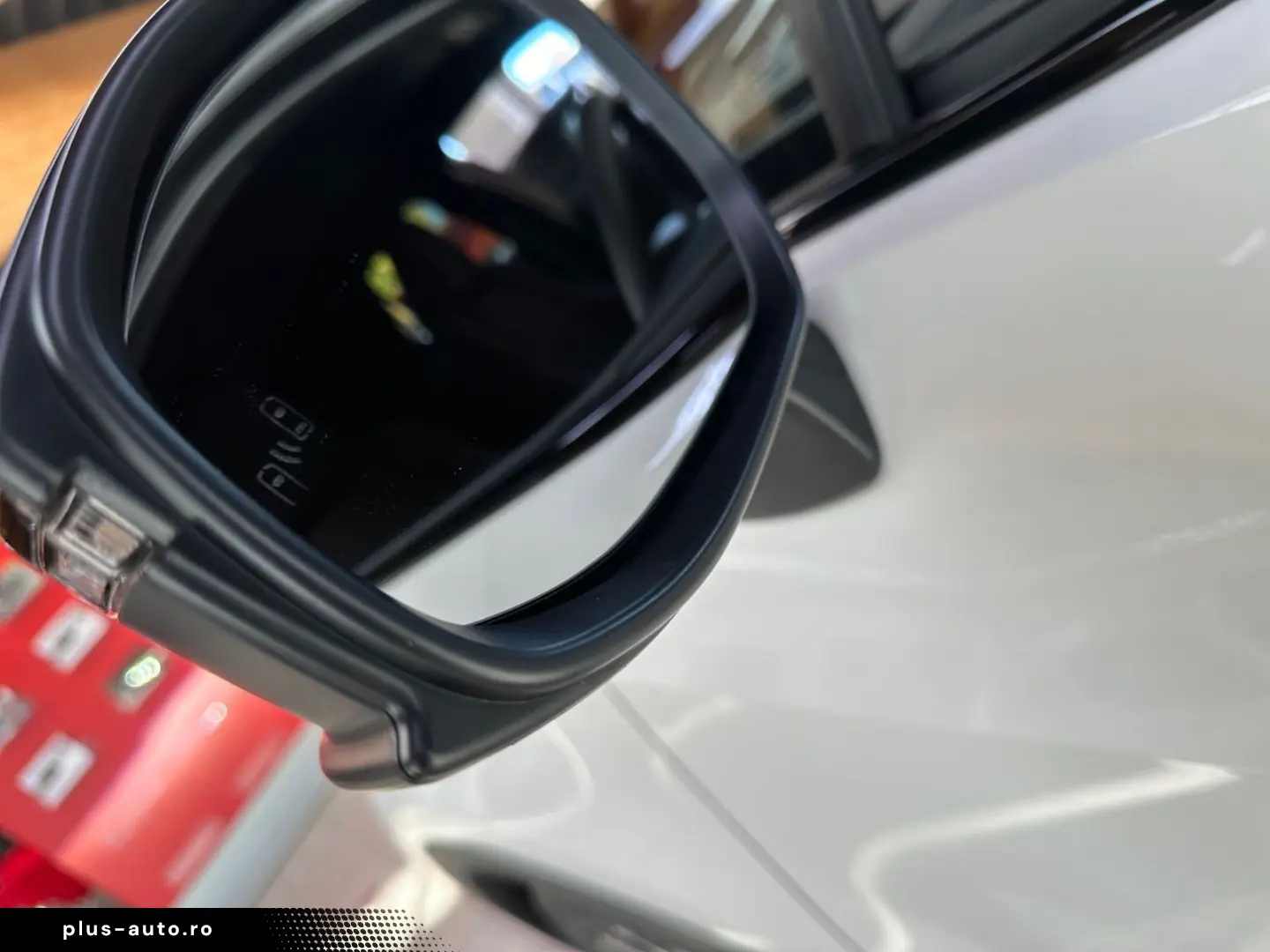 TOYOTA C-HR 2.0 Plug-in Hybrid ACC AUT LED Navi Virtual