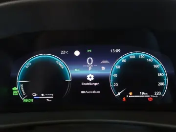 TOYOTA C-HR - 2.0 l Plugin 4x2 Team Deutschlan