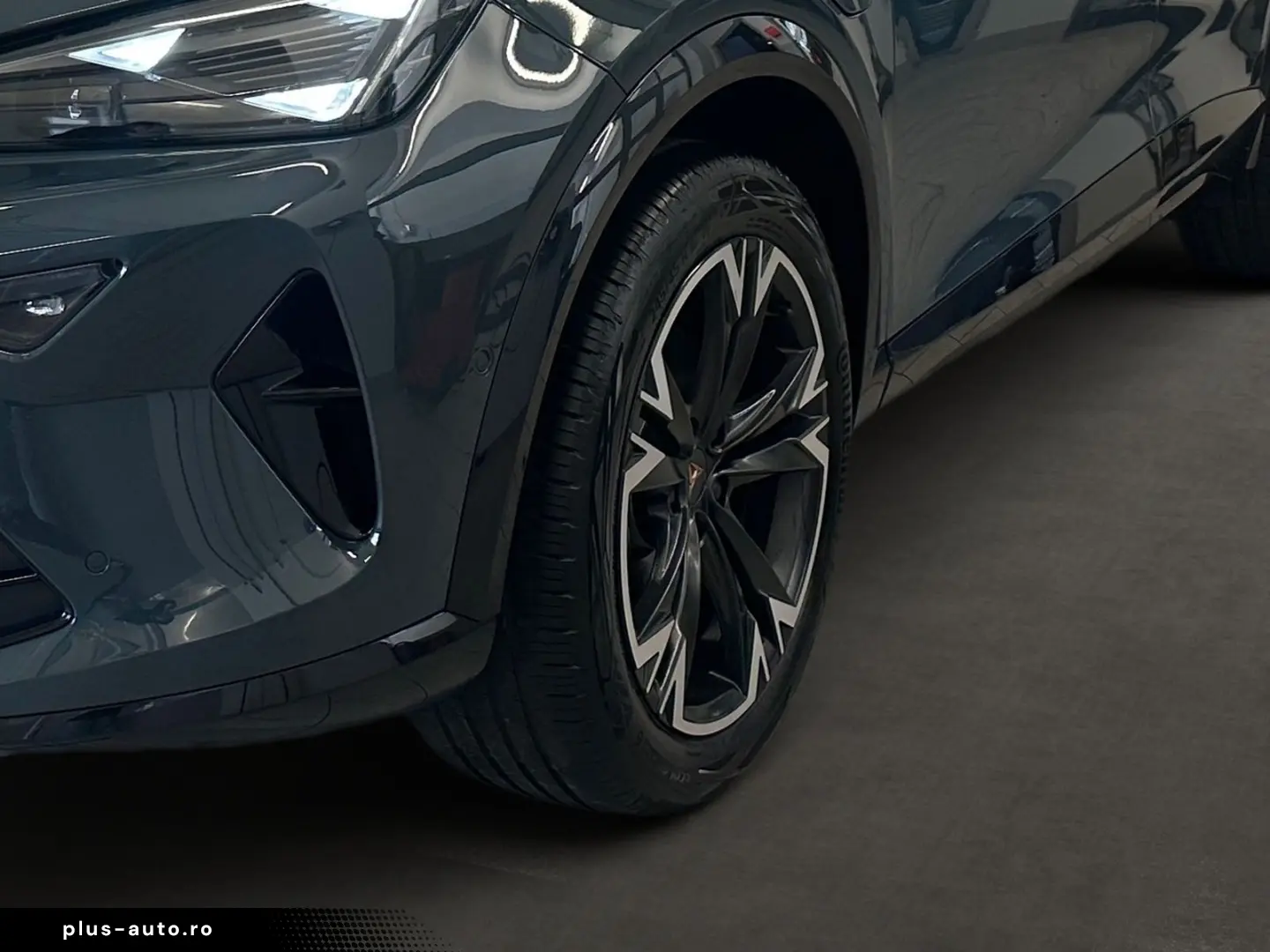 CUPRA Formentor 1.5 TSI e-Hybrid  SENNHEISER PANO NAVI