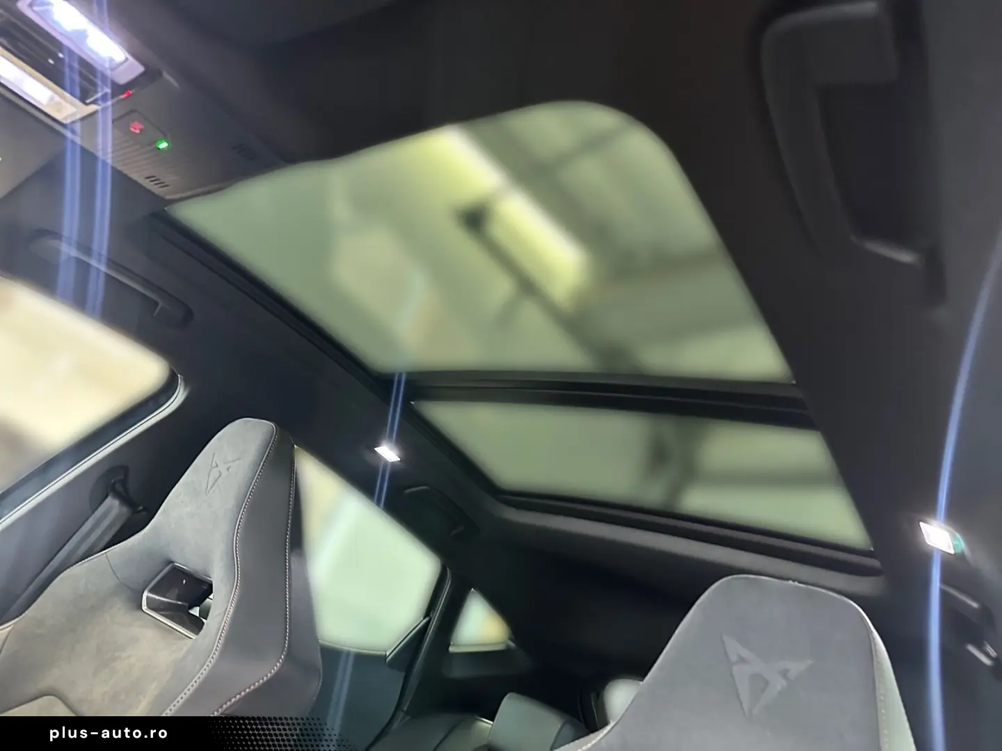 CUPRA Formentor 1.5 TSI e-Hybrid  SENNHEISER PANO NAVI