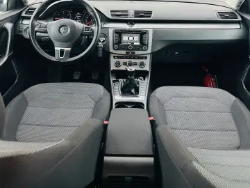 VOLKSWAGEN PASSAT 2012 1.6D E5 Garantie 12 Luni Rate Avans 0