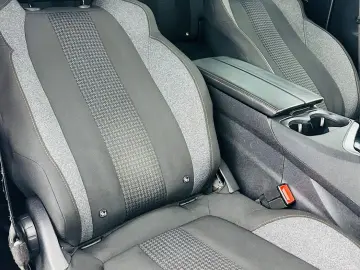 PEUGEOT 3008 2018 1.2i E6 Garantie 12 Luni Rate Avans 0 Doar