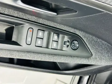 PEUGEOT 3008 2018 1.2i E6 Garantie 12 Luni Rate Avans 0 Doar