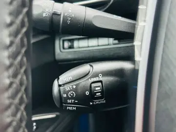 PEUGEOT 5008 2019 1.2i E6 Garantie 12 Luni Rate Avans 0 Doar