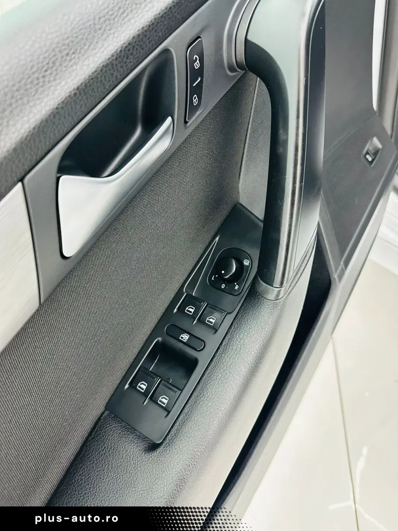 VOLKSWAGEN PASSAT 2012 1.6D E5 Garantie 12 Luni Rate Avans 0