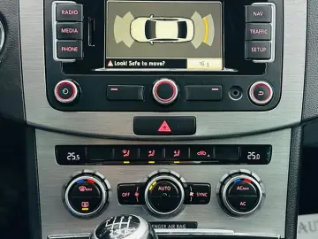 VOLKSWAGEN PASSAT 2012 1.6D E5 Garantie 12 Luni Rate Avans 0