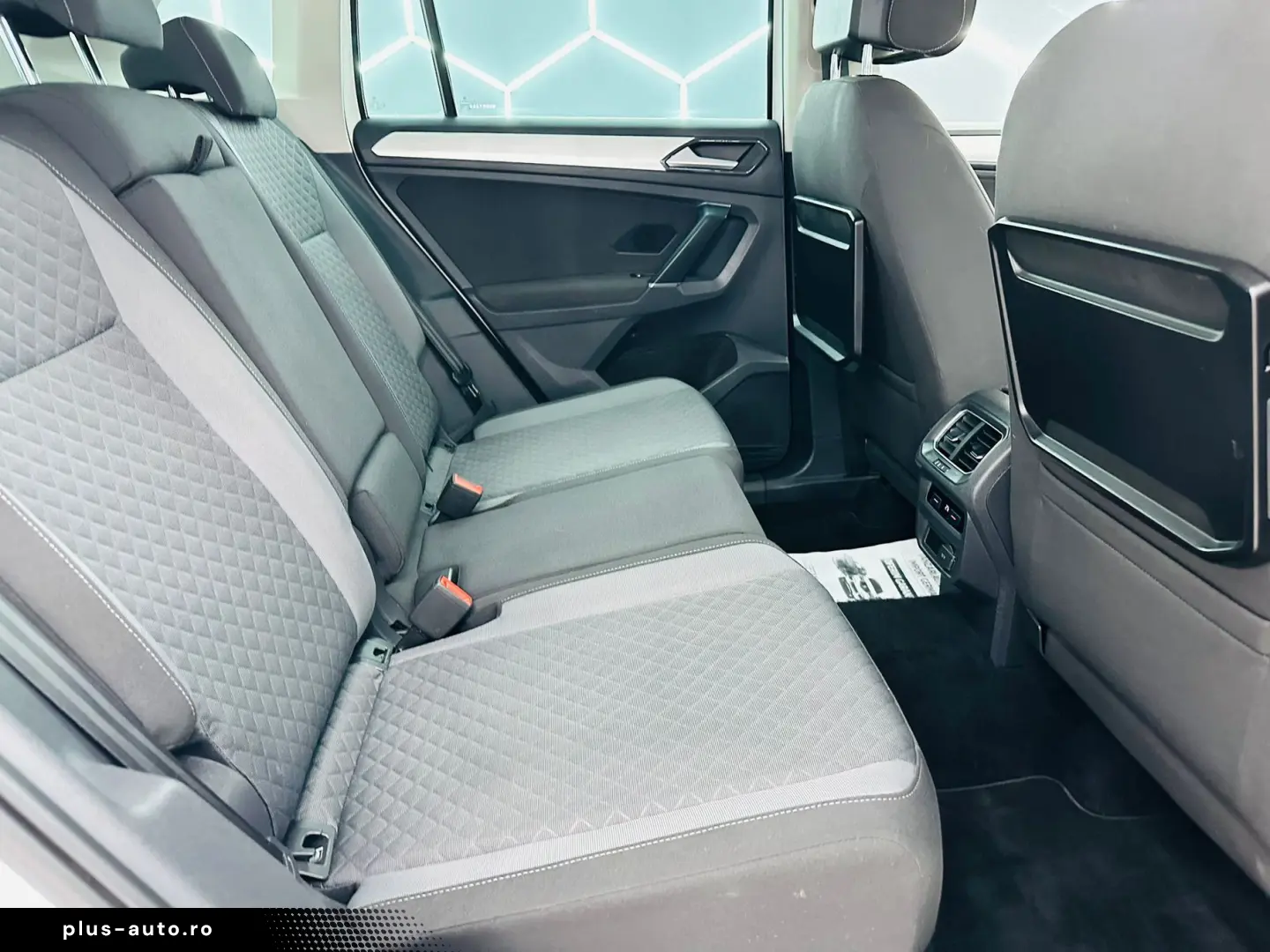 VOLKSWAGEN TIGUAN 2017 2.0D E6 Garantie 12 Luni Rate Avans 0