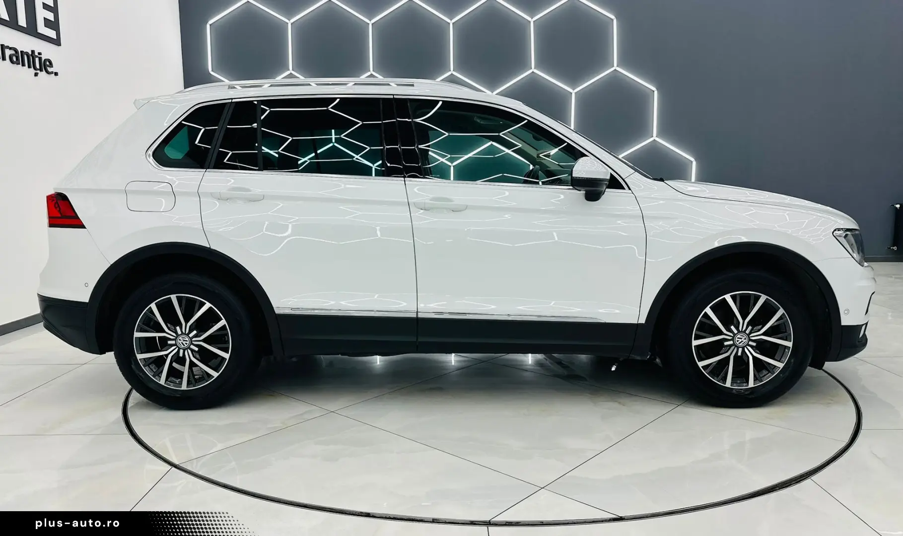 VOLKSWAGEN TIGUAN 2017 2.0D E6 Garantie 12 Luni Rate Avans 0