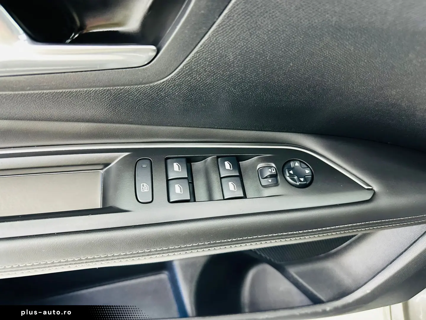 PEUGEOT 3008 2018 1.5D E6 Garantie 12 Luni Rate Avans 0 Doar