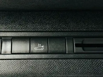 PEUGEOT 3008 2018 1.5D E6 Garantie 12 Luni Rate Avans 0 Doar