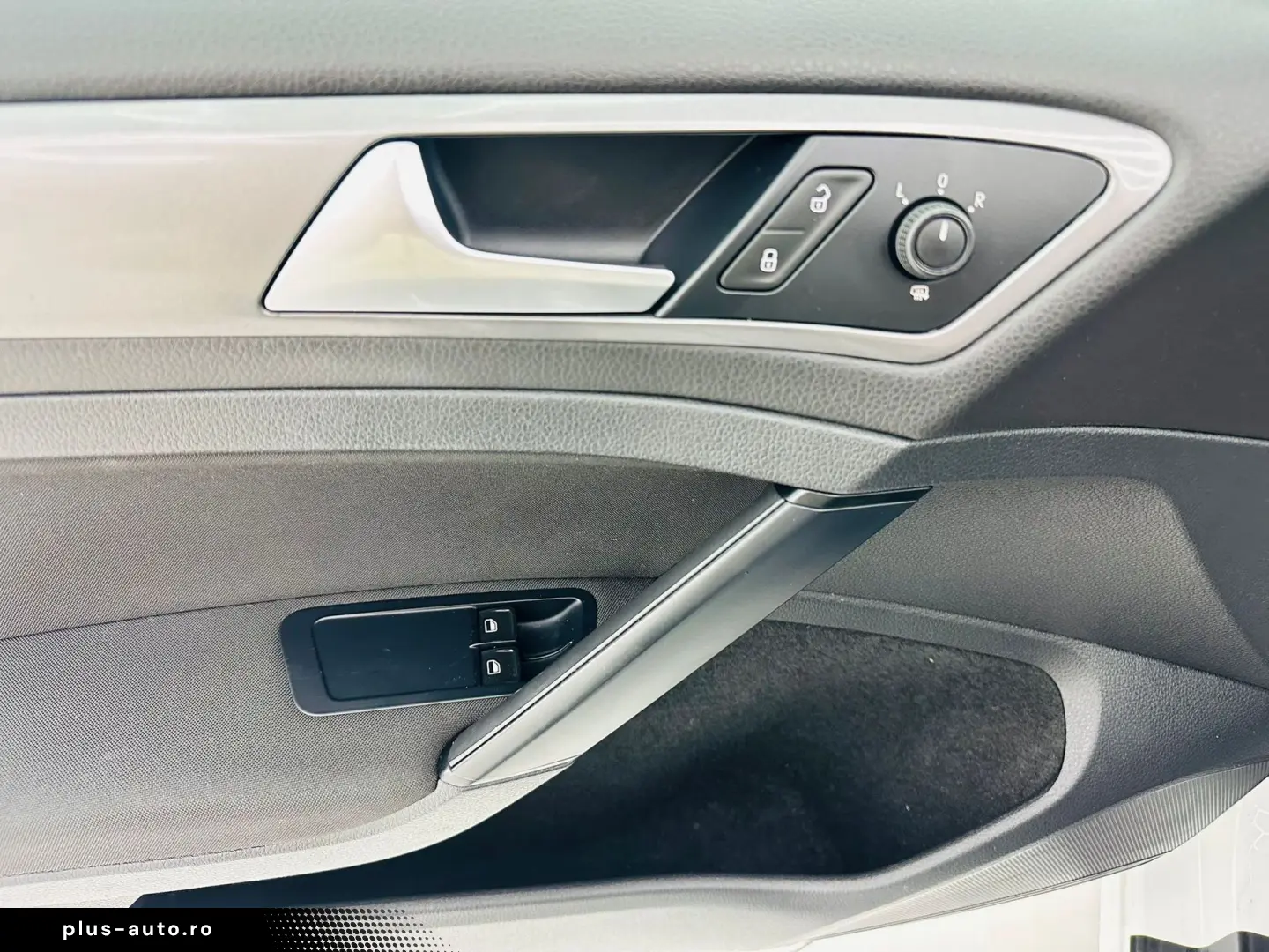 VOLKSWAGEN GOLF 2015 1.6D E5 Garantie 12 Luni Rate Avans 0 D