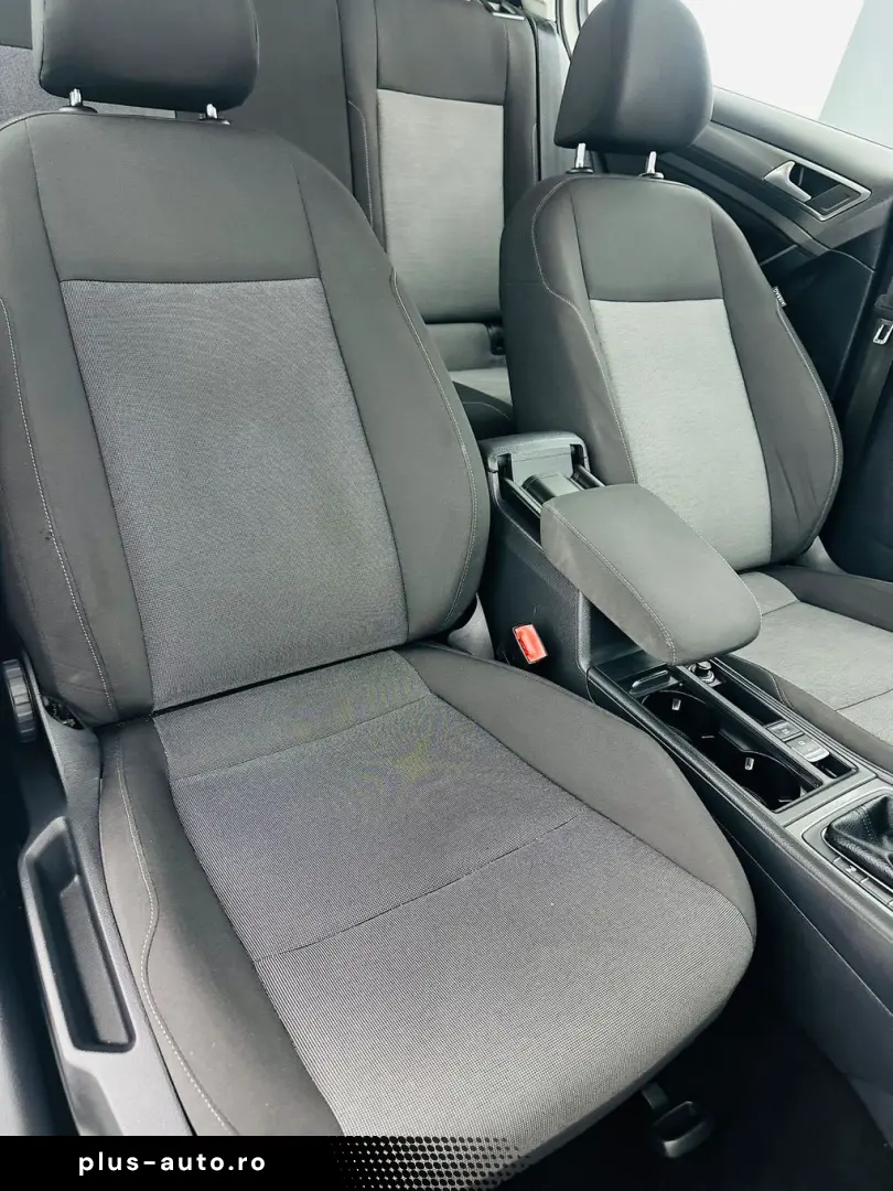 VOLKSWAGEN GOLF 2015 1.6D E5 Garantie 12 Luni Rate Avans 0 D