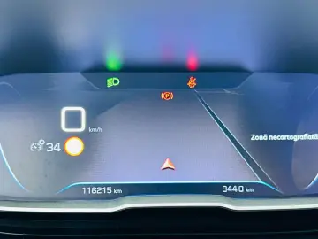 PEUGEOT 5008 2017 1.2i E6 7 Locuri Garantie 12 Luni Rate Ava