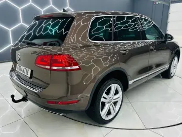 VOLKSWAGEN TOUAREG 2012 3.0D E5 4x4 Garantie 12 Luni Rate Av