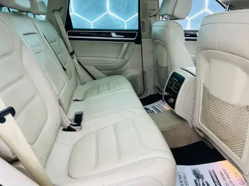 VOLKSWAGEN TOUAREG 2012 3.0D E5 4x4 Garantie 12 Luni Rate Av