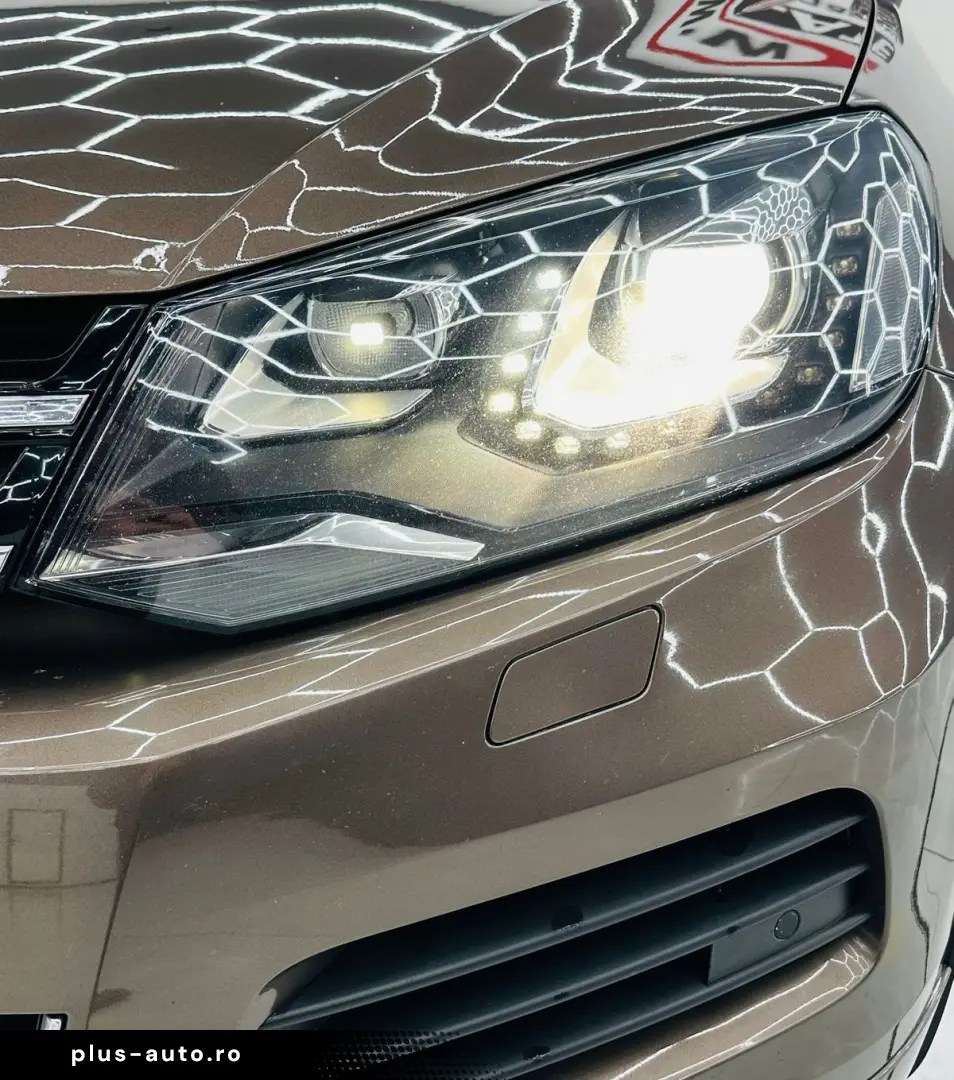 VOLKSWAGEN TOUAREG 2012 3.0D E5 4x4 Garantie 12 Luni Rate Av